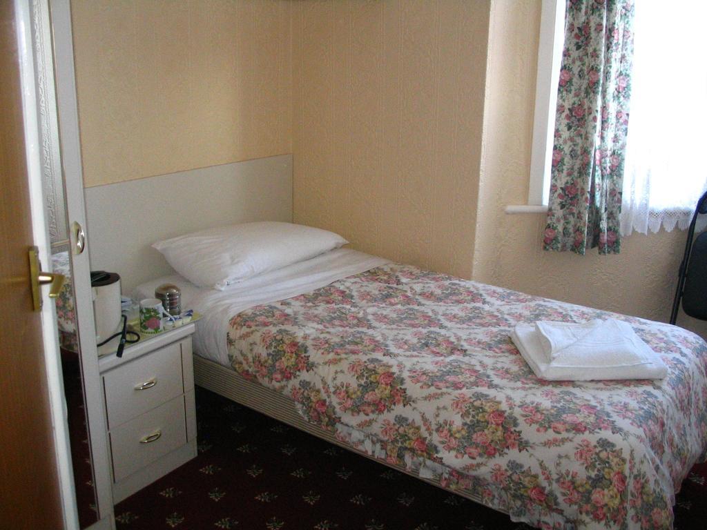 Broadway Hotel 블랙풀 객실 사진